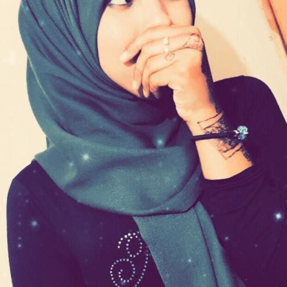 Meet your Posher, Sadia